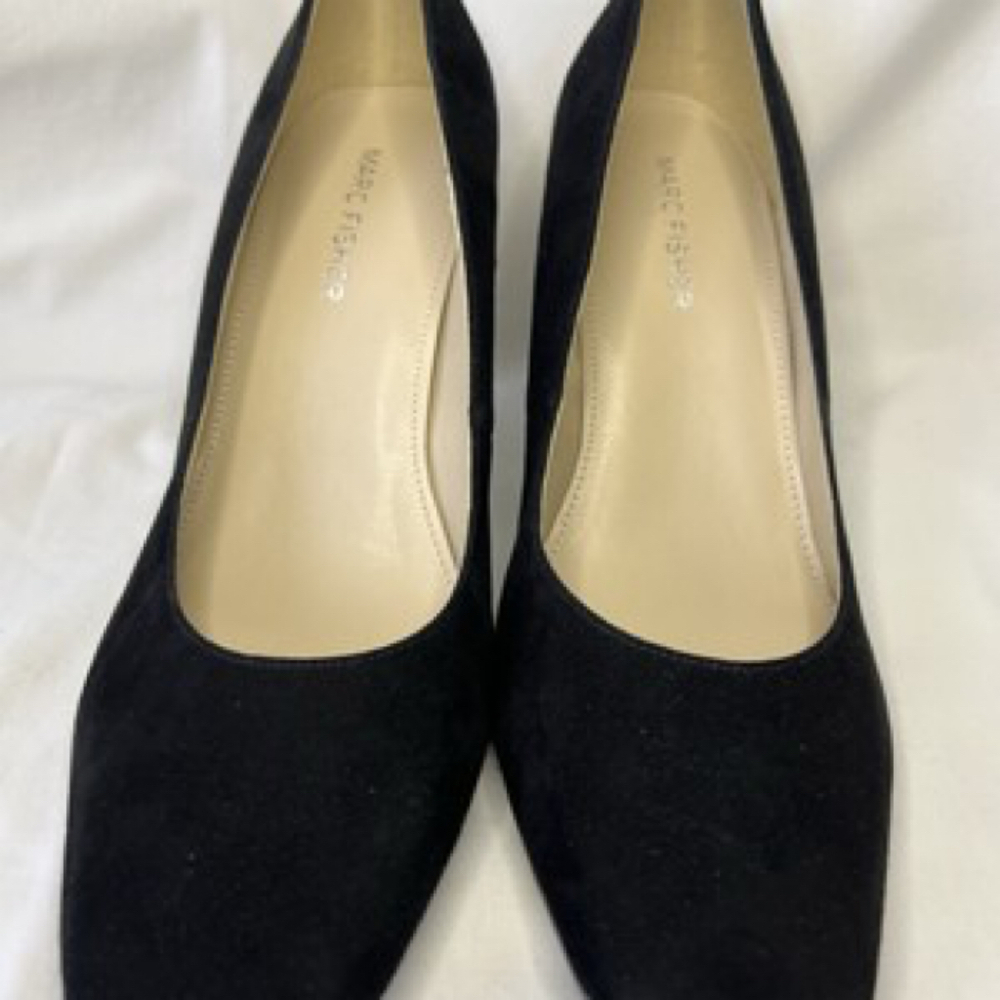 Marc Fisher Black Viviene Pumps